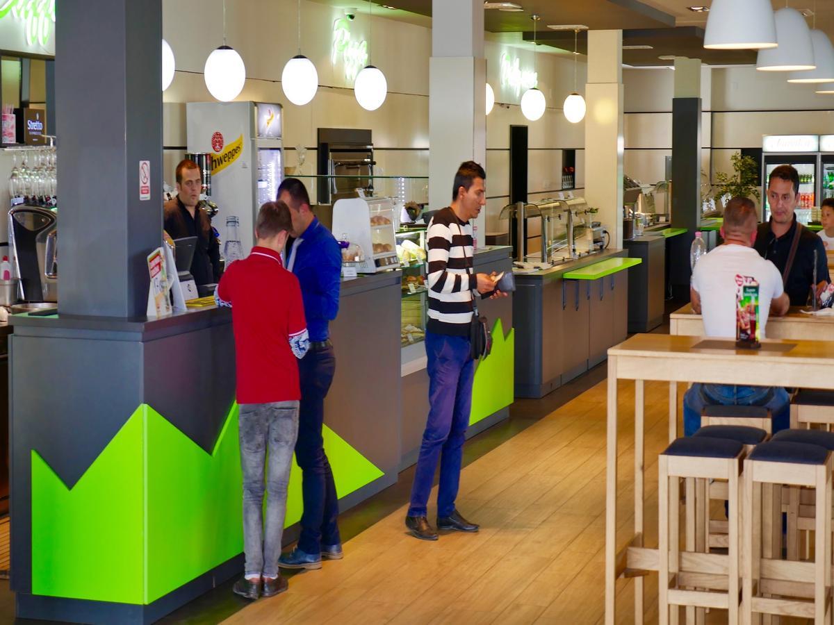 Hotel Lika Jug Brinje Dış mekan fotoğraf